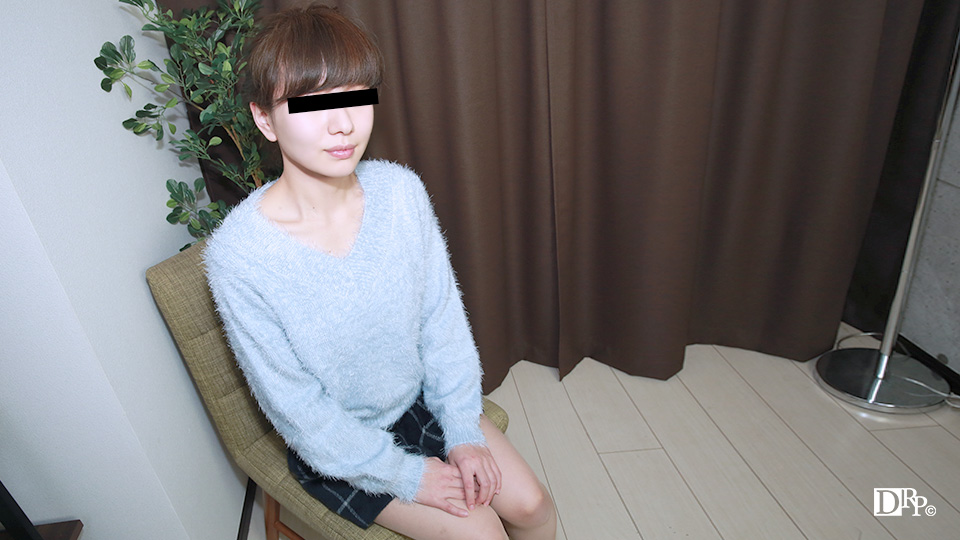 Amateur AV Interview: Working in The Cosplay Club (10Musume-042017_01)