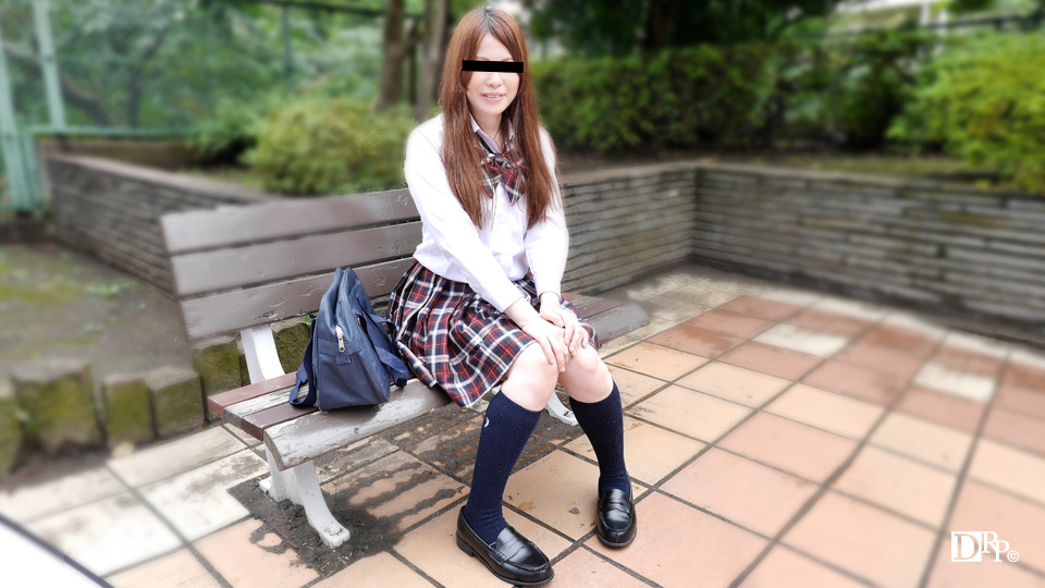 School Uniform: A Precocious Pussy (10Musume-051117_01)