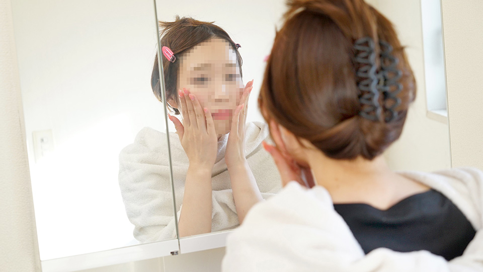 Real face amateur: A masochist girl who is embarrassed to show both her breasts and face without makeup – 10musume – 2023-12-30 JAV Movie