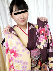 A girl with soft big breasts in a kimono (10Musume-010326_01) sample image 3