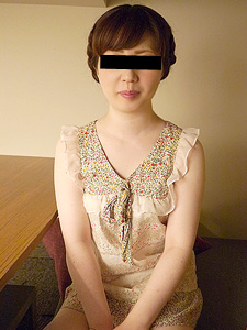 Amateur Girl In AV Interview: Beautiful Butt Lady Who Does Salesperson (10Musume-011620_01) sample image 3