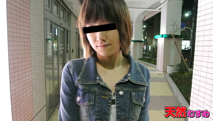Runaway Girl Found on Bulletin Board (10Musume-030814_01)