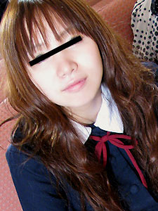 Innocent 19-Year-Old Learns Behind the Scenes of a Photoshoot (10Musume-032409_01) sample image 2