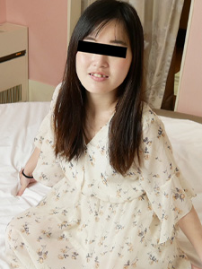Amateur AV Interview: Cute girl's first AV appearance (10Musume-032624_01) sample image 3