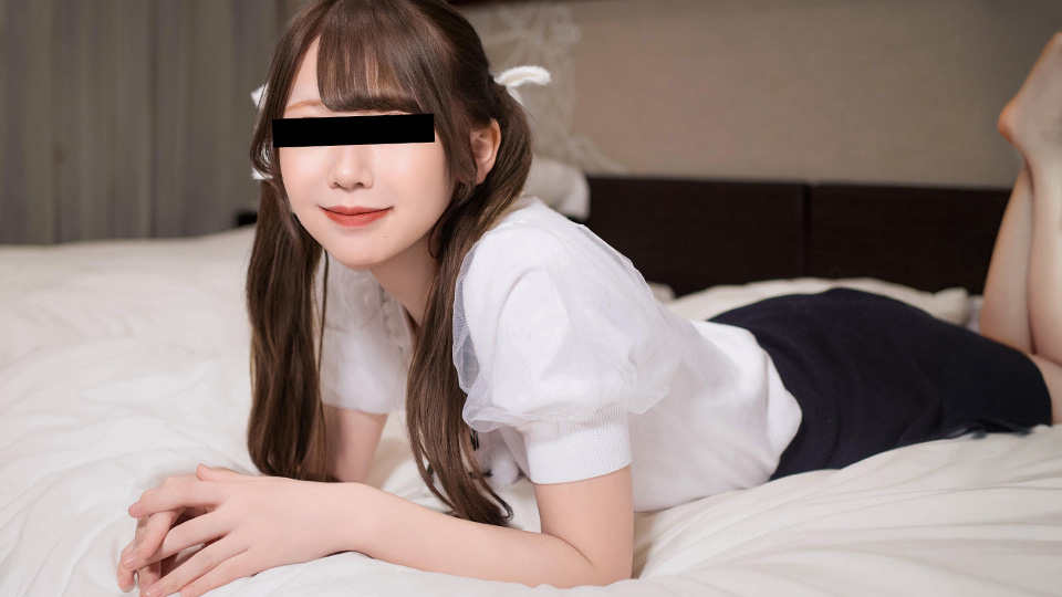 Makeover Creampie Staycation (10Musume-050726_01) sample image 2