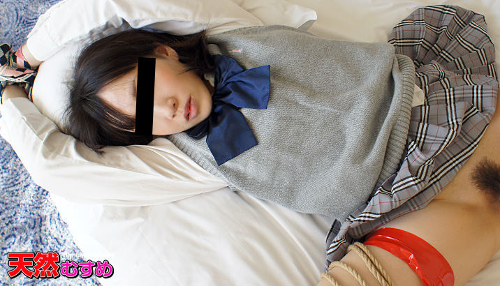 Uniformed Amateur Bondage Play with Rieka Ayase (10Musume-051311_01)