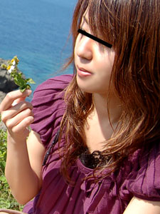 Beachside Exhibition Fun! (10Musume-051708_01) sample image 2