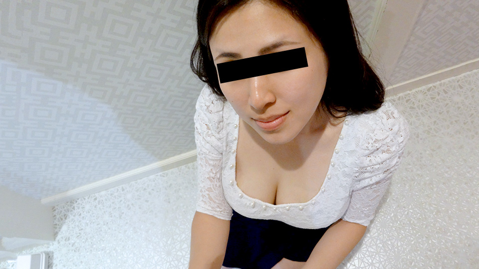 Frustrated woman who sticks dick (10Musume-052320_01) sample image 2