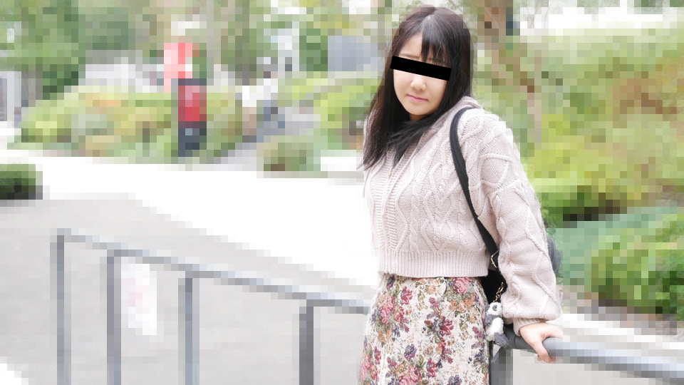 Very First Shooting: I took off the amateur girl's clothes who has F-cup (10Musume-063020_01) sample image 2