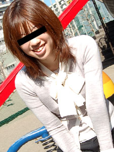 Outdoor Trial Excitement! (10Musume-070308_03) sample image 2