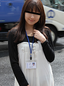 Amateur Work: Exposing the Hidden Side of a Famous Advertising Designer! (10Musume-071511_01) sample image 2