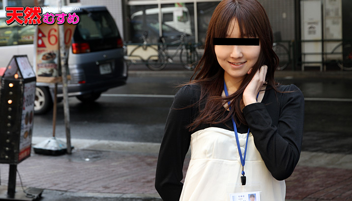 Amateur Work: Exposing the Hidden Side of a Famous Advertising Designer! (10Musume-071511_01)