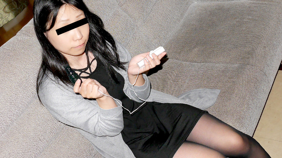 A woman accustomed to masturbation who masturbated for the first time in the first grade monitored the latest sex toys (10Musume-093021_01) sample image 2
