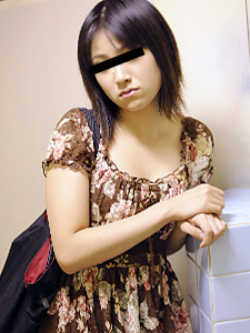 Public Restroom Encounter with Ayaka Takigawa (10Musume-101912_01) sample image 2