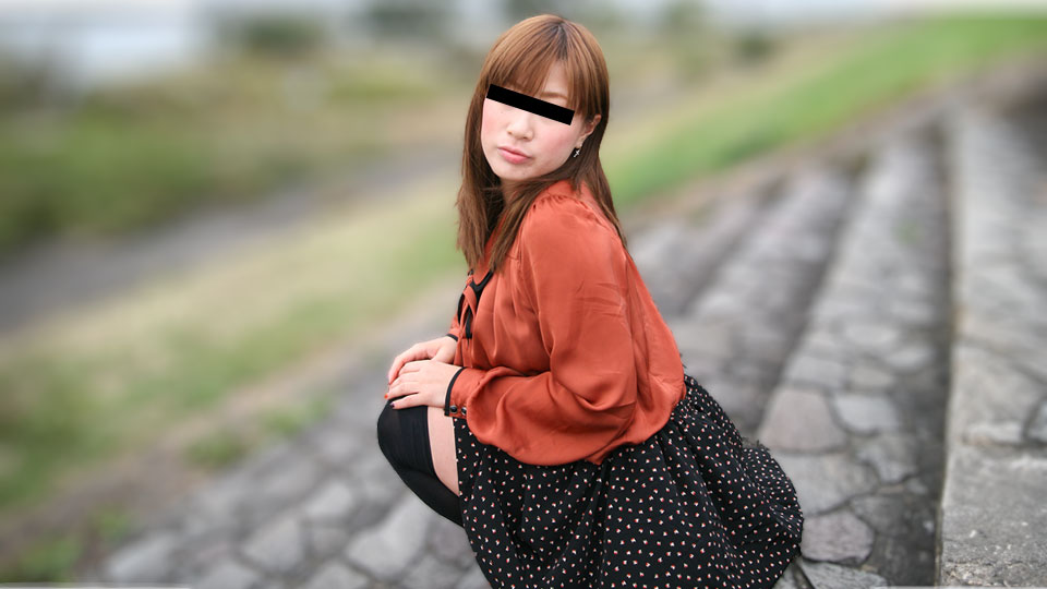 I brought home a beautiful busty girl who became desperate after a fight with her boyfriend! : Part 1 (10Musume-110724_01) sample image 2