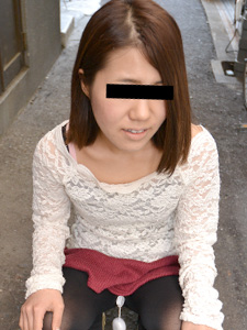 Walking With Remote Rotor: Chika Yamada (10Musume-111015_01) sample image 3
