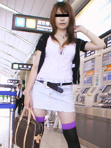 Mayu's Double Feature! (10Musume-112206_01) sample image 2